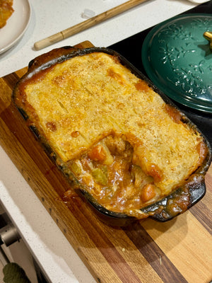 Beef, mushroom & cheese pie