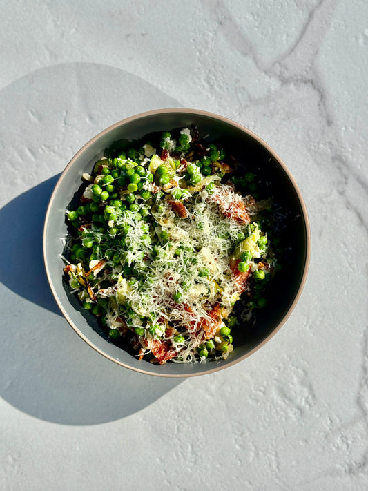 Courgette, pea & feta salad