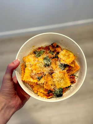 Bacon & tomato tortellini
