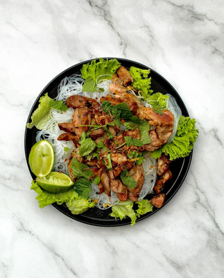 Grilled pork & noodle salad