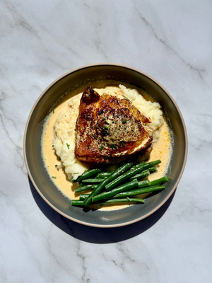 Honey garlic chicken & mash